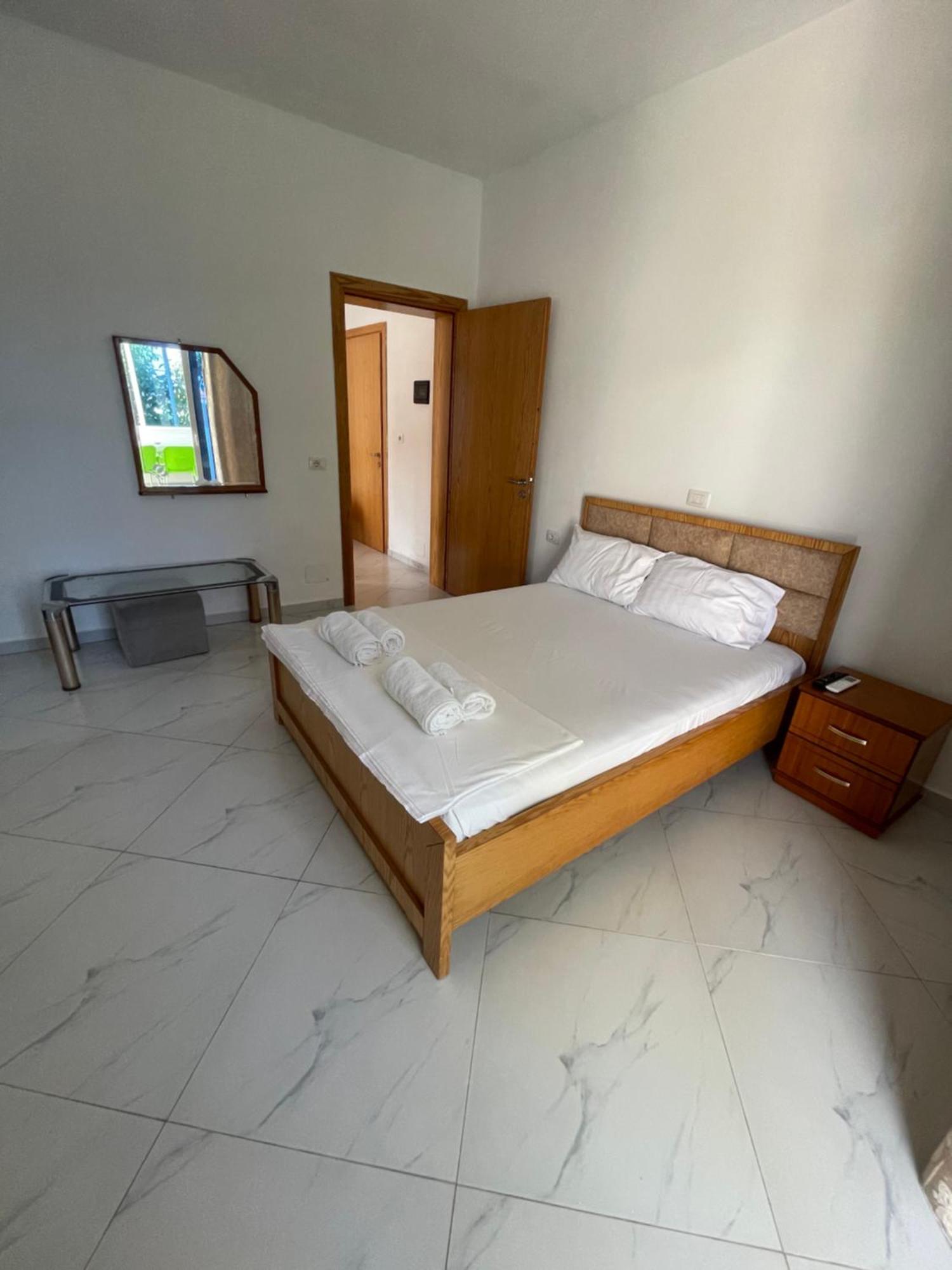 Olympia Guesthouse Ksamil Esterno foto